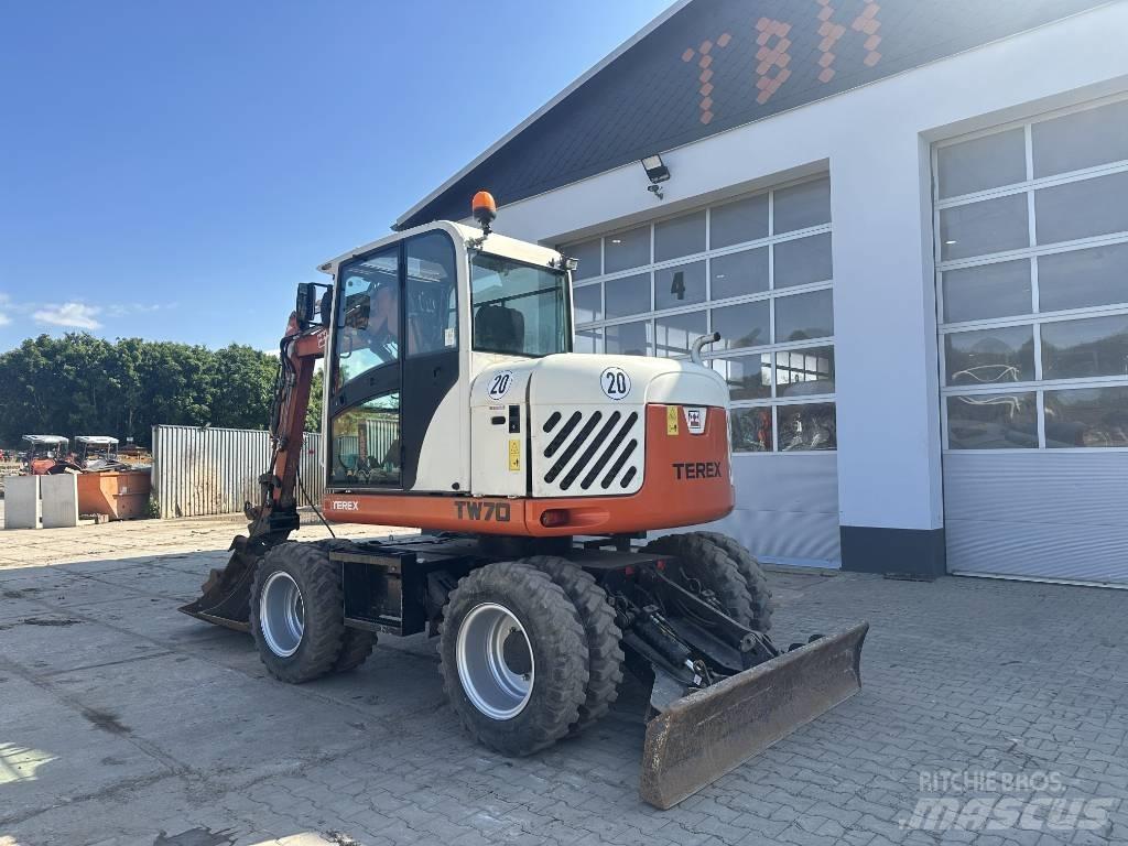Terex TW 70 Lastik tekerli ekskavatörler