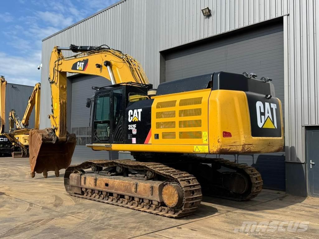 CAT 352F Paletli ekskavatörler
