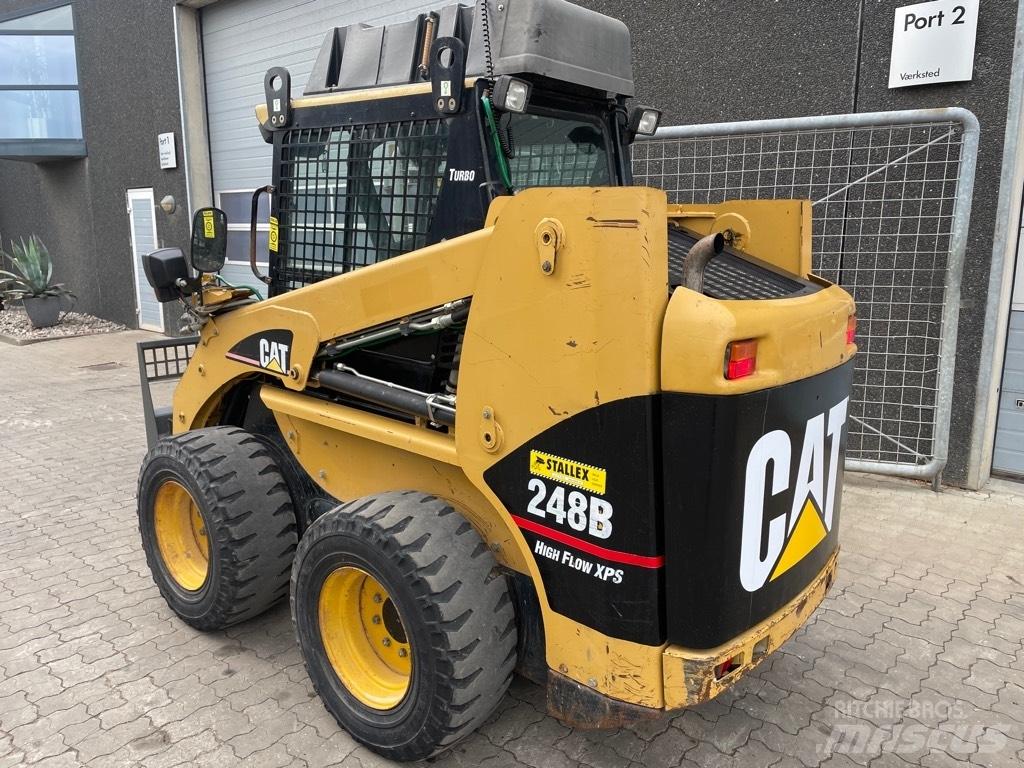 CAT 248B High Flow Skid steer loderler