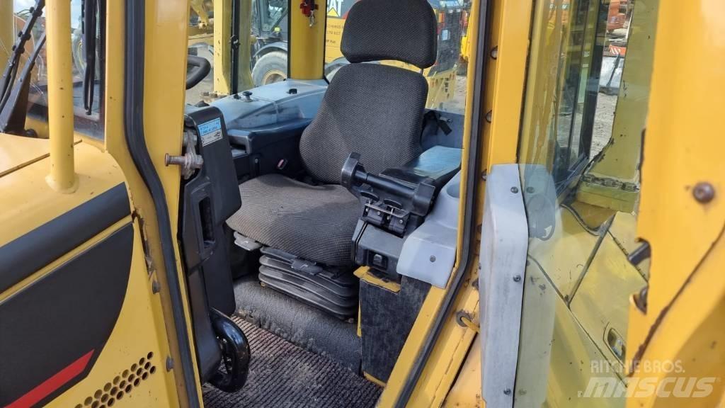 CAT D 5 N LGP Paletli dozerler
