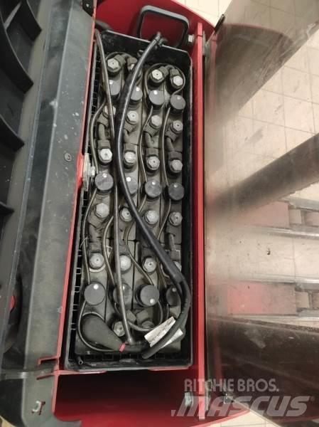 Manitou ES412 AC Akülü depo ekipmanları
