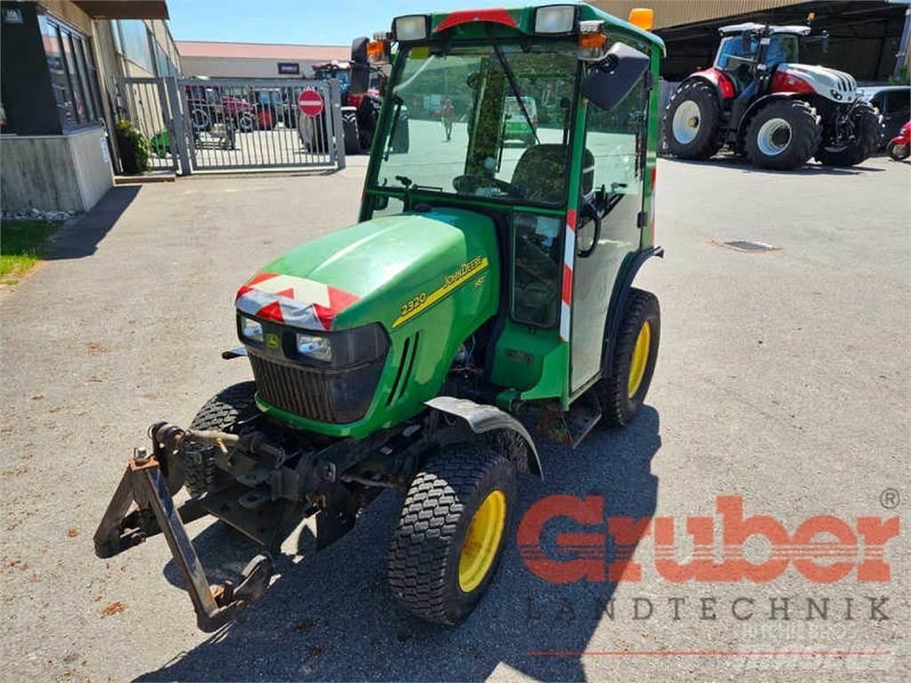 John Deere 2320 Traktörler