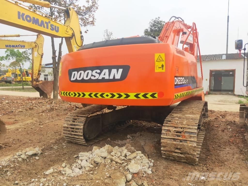 Doosan DH220LC-7 Paletli ekskavatörler