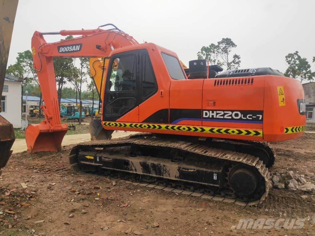 Doosan DH220LC-7 Paletli ekskavatörler