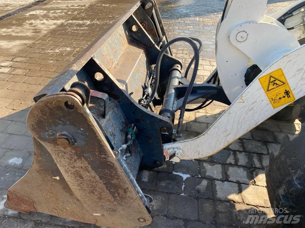 Komatsu WA 70-7 Tekerlekli yükleyiciler