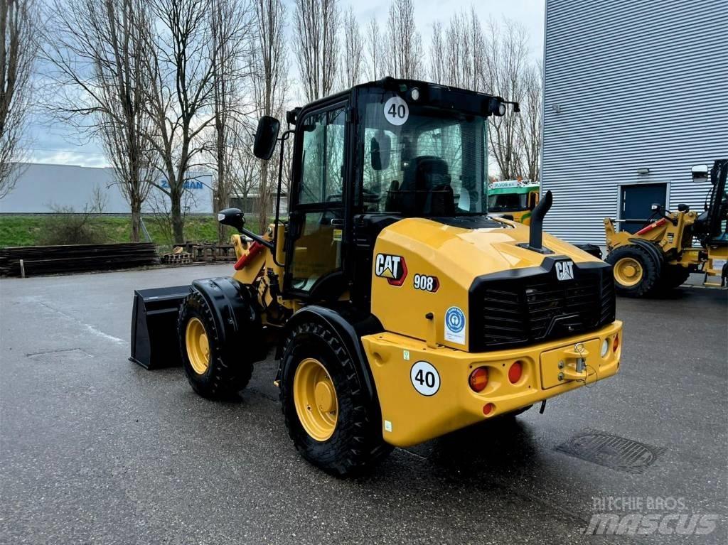 CAT 908 Tekerlekli yükleyiciler