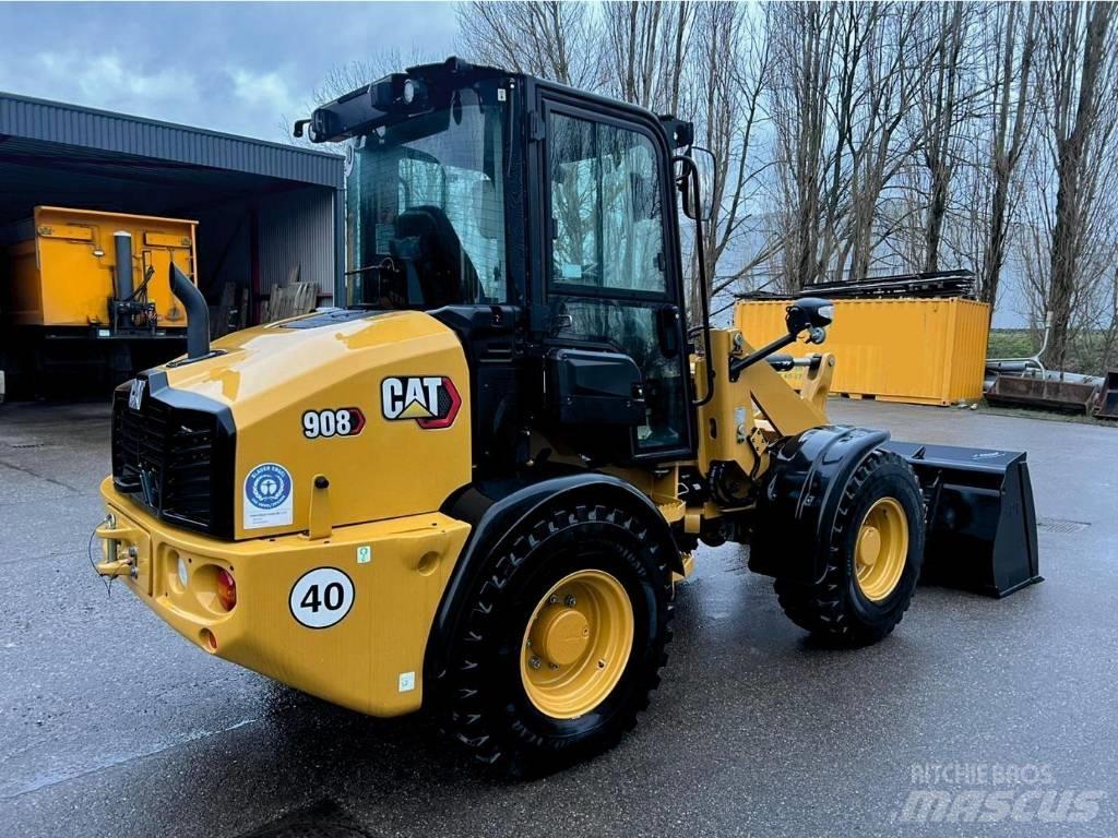 CAT 908 Tekerlekli yükleyiciler