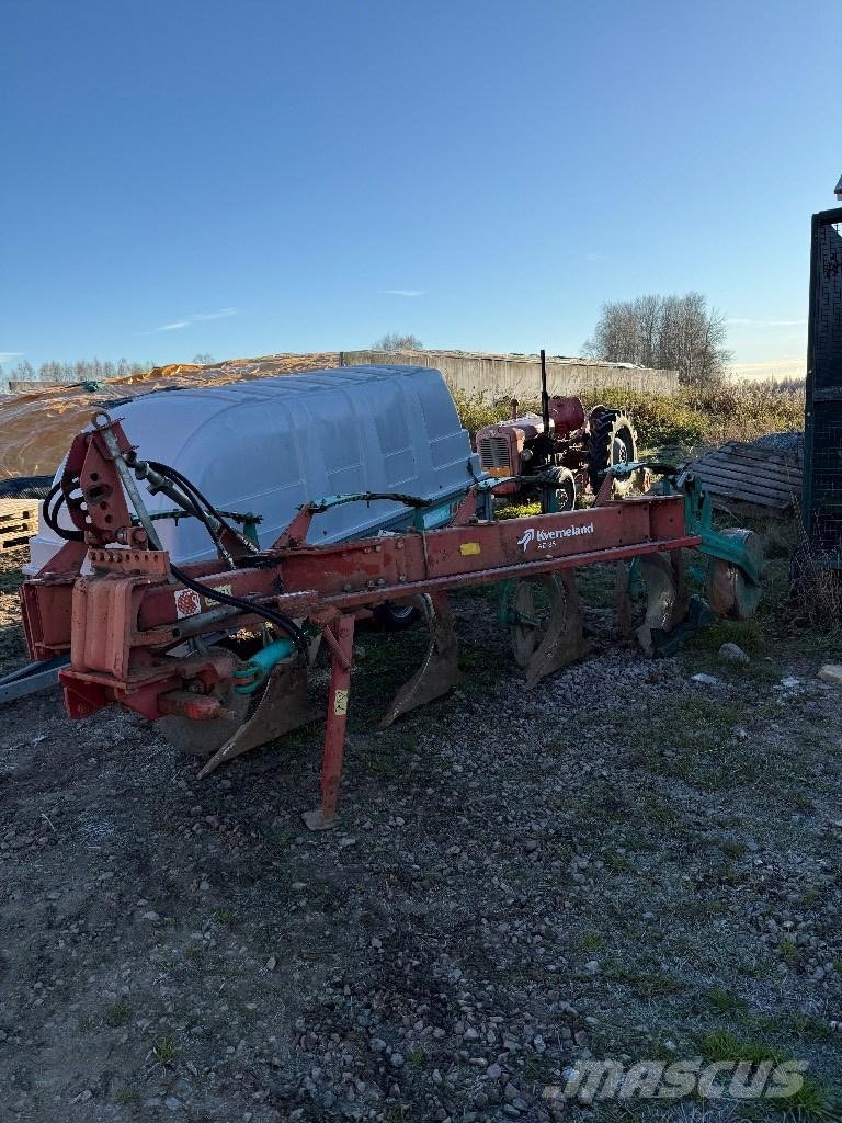 Kverneland AD-85 Pulluklar