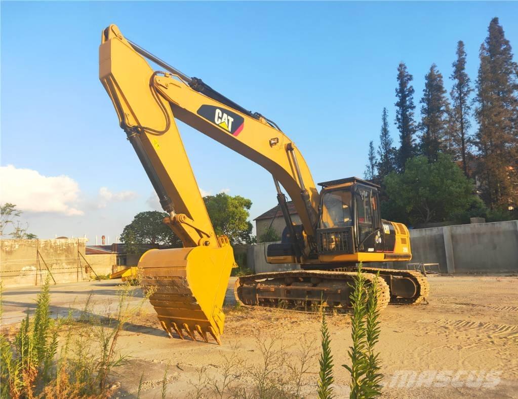 CAT 325 D L Paletli ekskavatörler