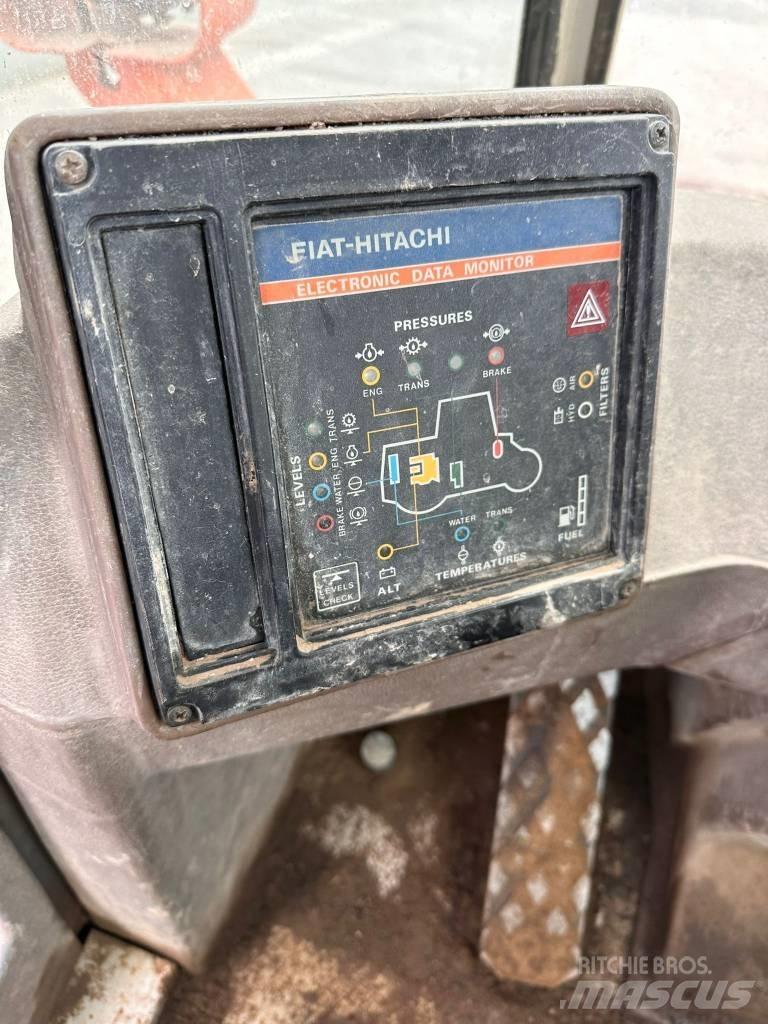 Fiat-Hitachi FR 100 Tekerlekli yükleyiciler