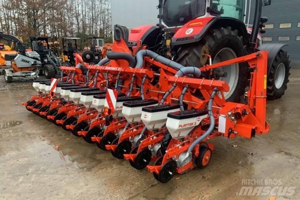 Kuhn Planter 3 Hassas ekim makinalari