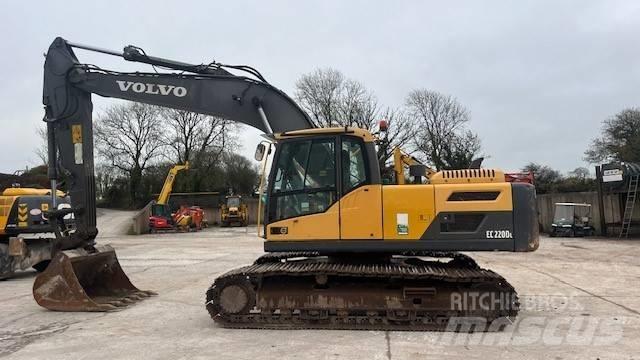 Volvo EC 220 DL Paletli ekskavatörler