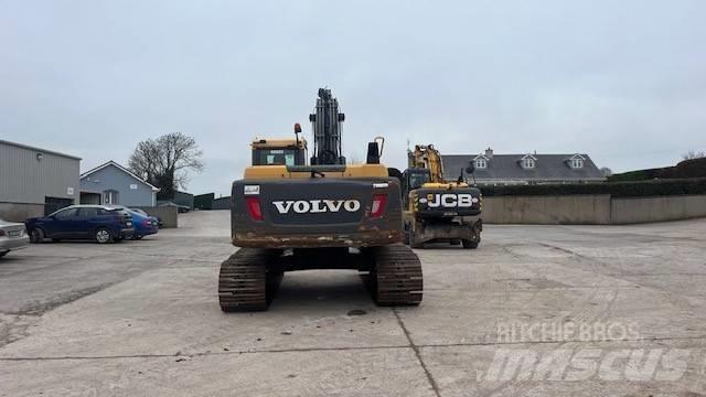 Volvo EC 220 DL Paletli ekskavatörler