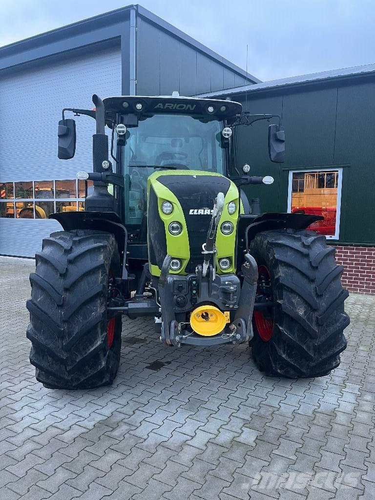 CLAAS Arion 660 Traktörler