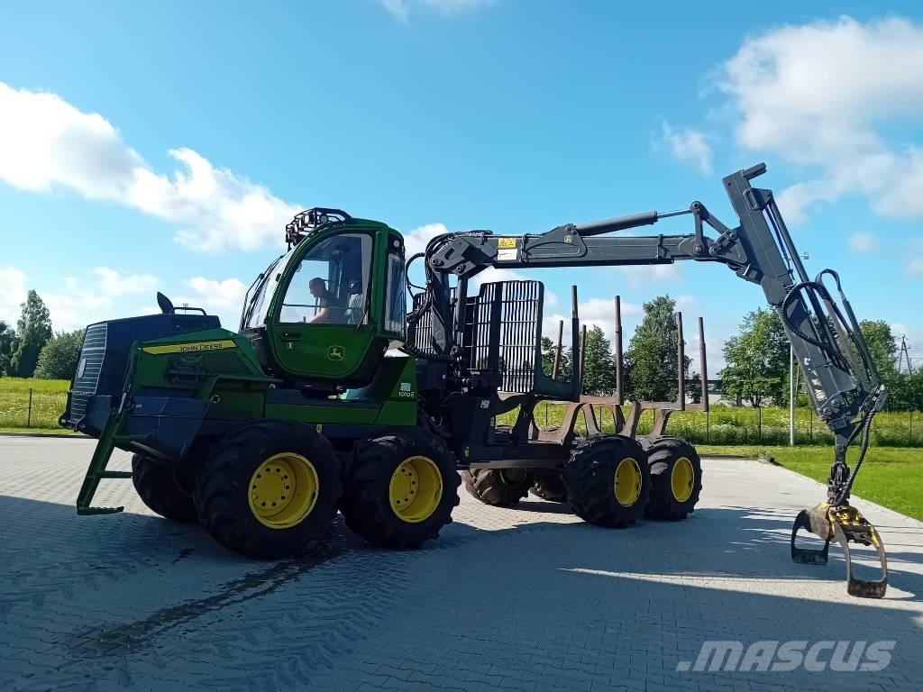 John Deere 1010G Tomruk yükleyici traktörler