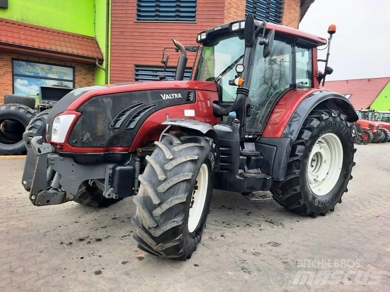 Valtra 163 Versu Traktörler
