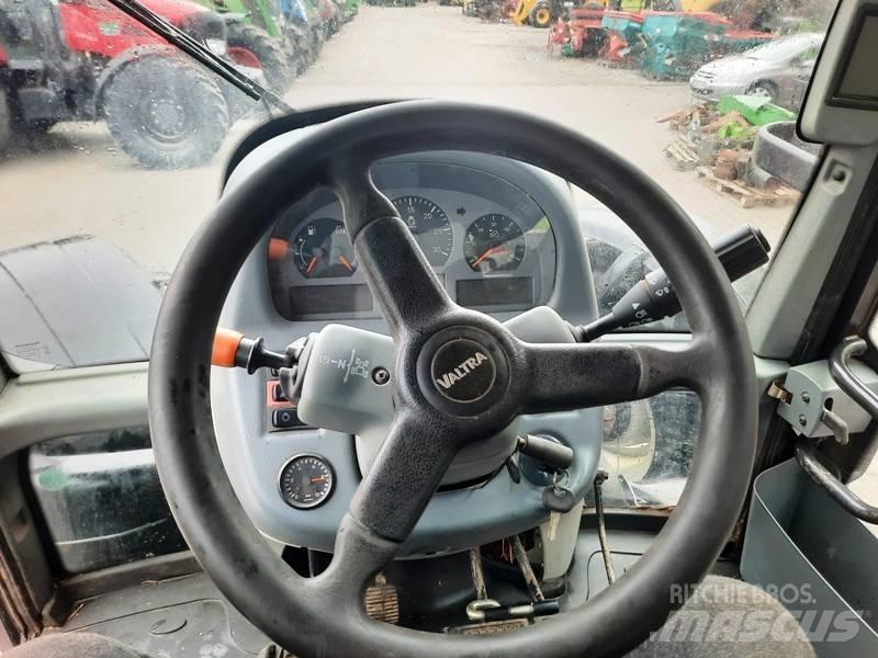 Valtra 163 Versu Traktörler
