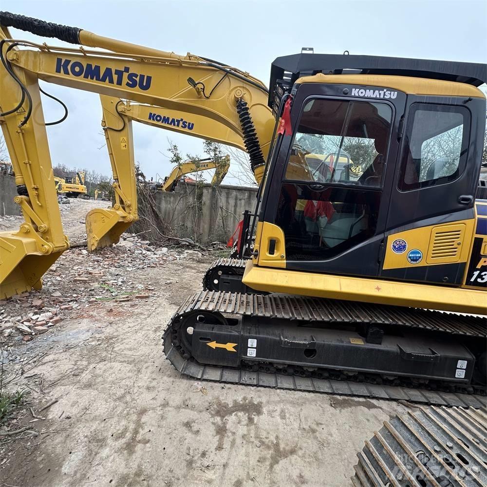 Komatsu PC 130-7 Paletli ekskavatörler