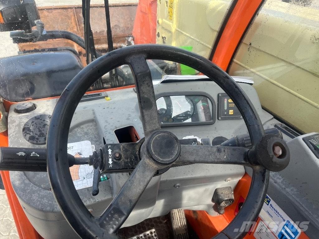 JLG 307 Tarimsal teleskopik yükleyiciler