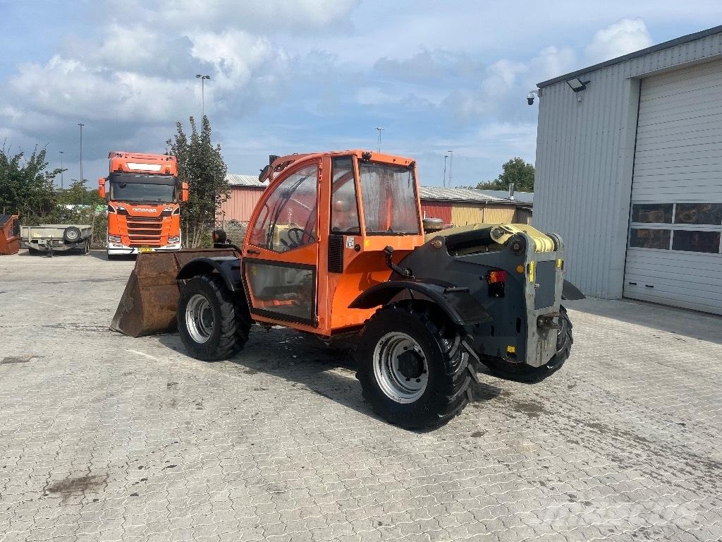 JLG 307 Tarimsal teleskopik yükleyiciler