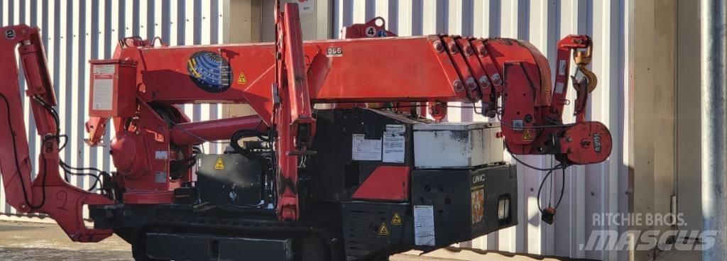Unic URW 095 Mini vinçler