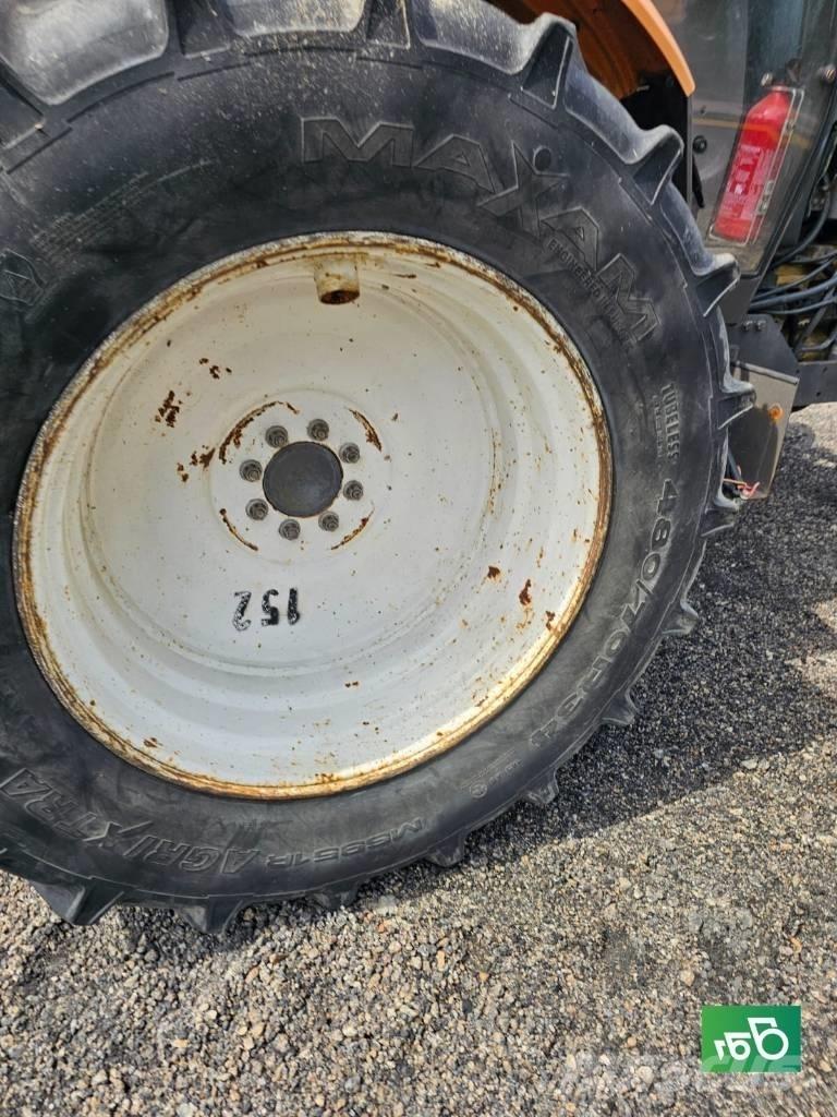 Renault ERGOS Parts Traktörler