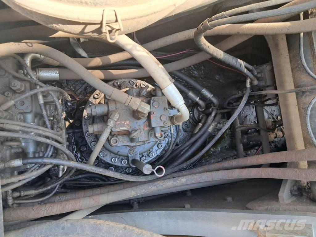 Volvo EC 300 D Paletli ekskavatörler