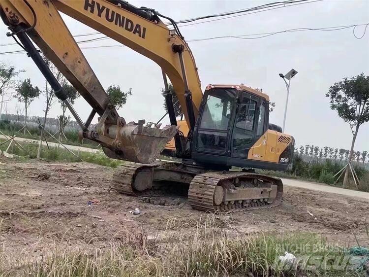 Hyundai R225LVS Lastik tekerli ekskavatörler