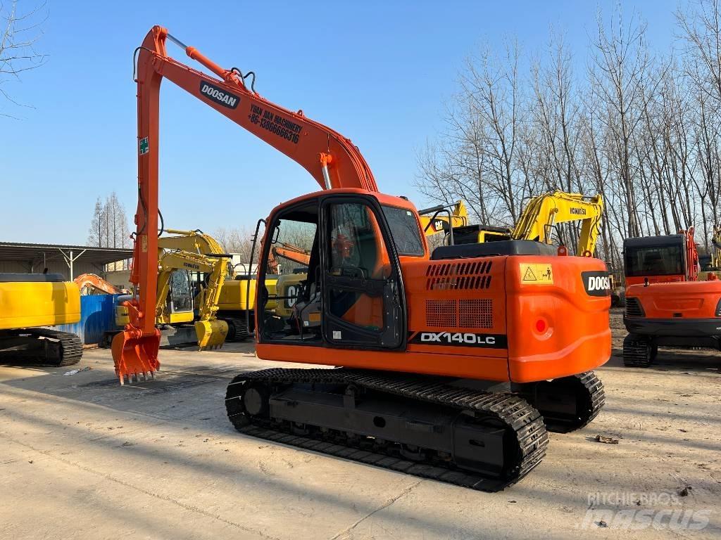 Doosan DX140 Mini ekskavatörler, 7 tona dek