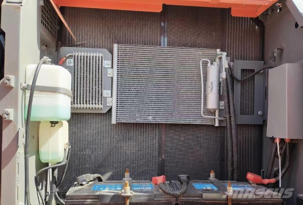 Hitachi ZX 240 Paletli ekskavatörler