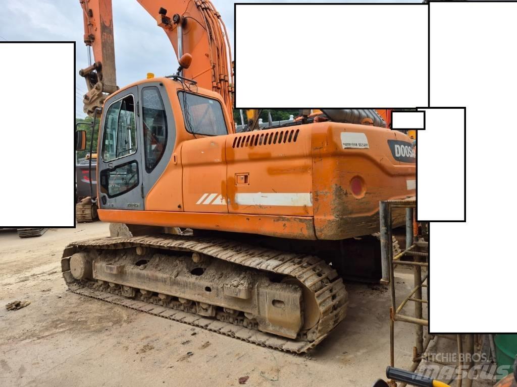 Doosan DX 220 LC-9 Midi ekskavatörler 7 - 12 t