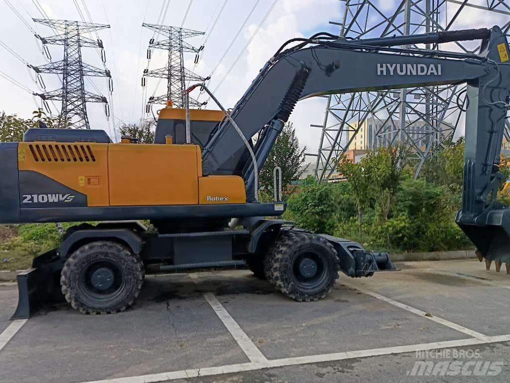 Hyundai R210W Lastik tekerli ekskavatörler