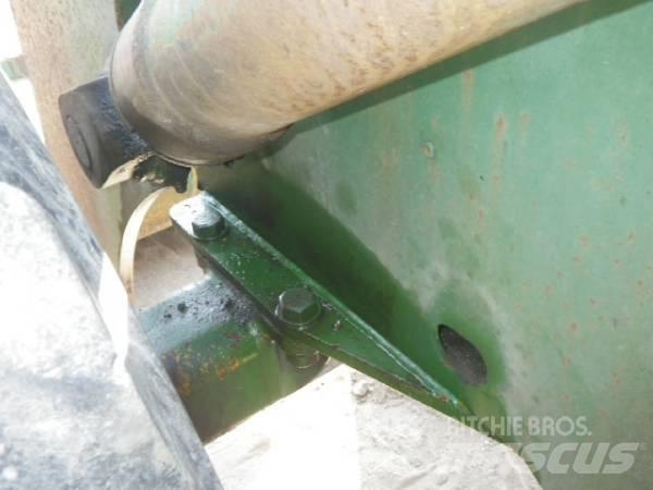 Komatsu 510 Tekerlekli yükleyiciler