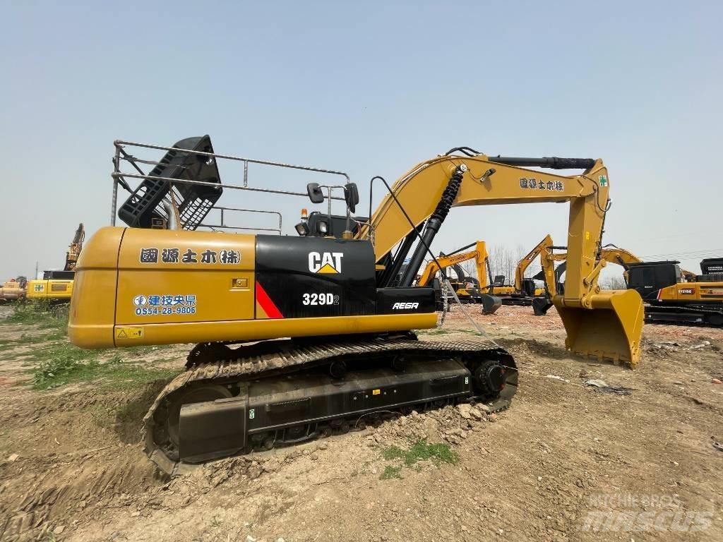 CAT 329D2 Paletli ekskavatörler