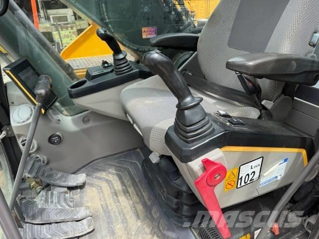 Volvo EC 220 Paletli ekskavatörler