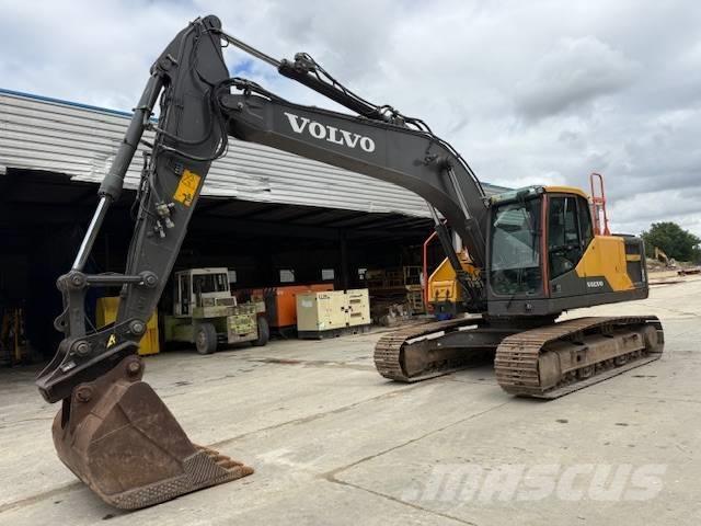 Volvo EC 220 Paletli ekskavatörler