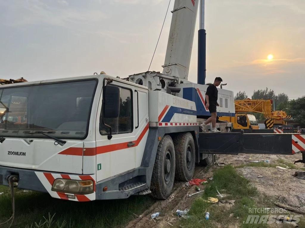 Zoomlion QY220V Yol-Arazi Tipi Vinçler (AT)