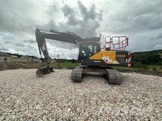 Volvo EC 220 EL Paletli ekskavatörler