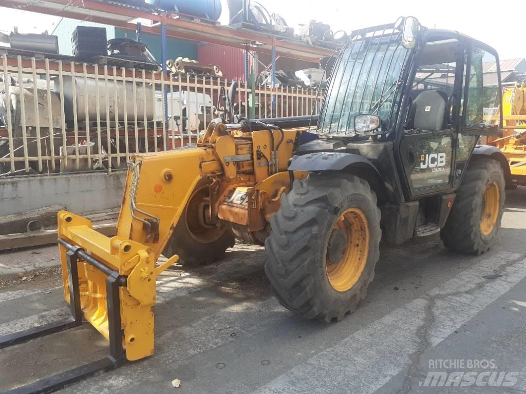 JCB 535-95 Tarimsal teleskopik yükleyiciler