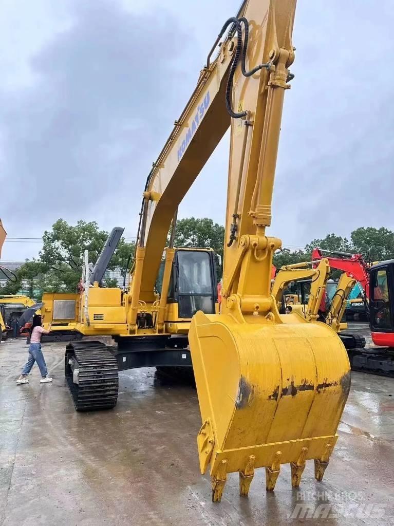 Komatsu PC200-8 Paletli ekskavatörler