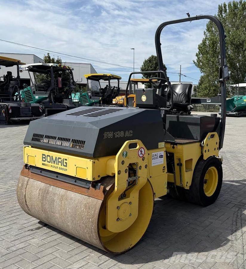 Bomag BW 138 AC Kombine silindirler
