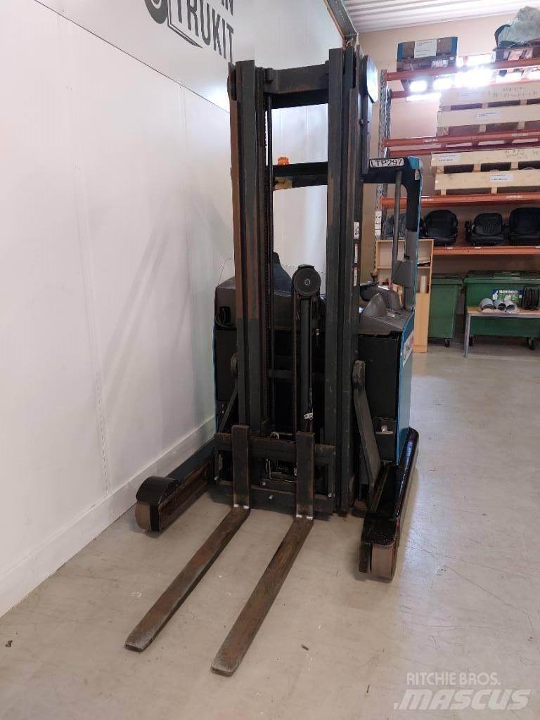 Crown ESR 4500 Reach truck - depo içi istif araçları