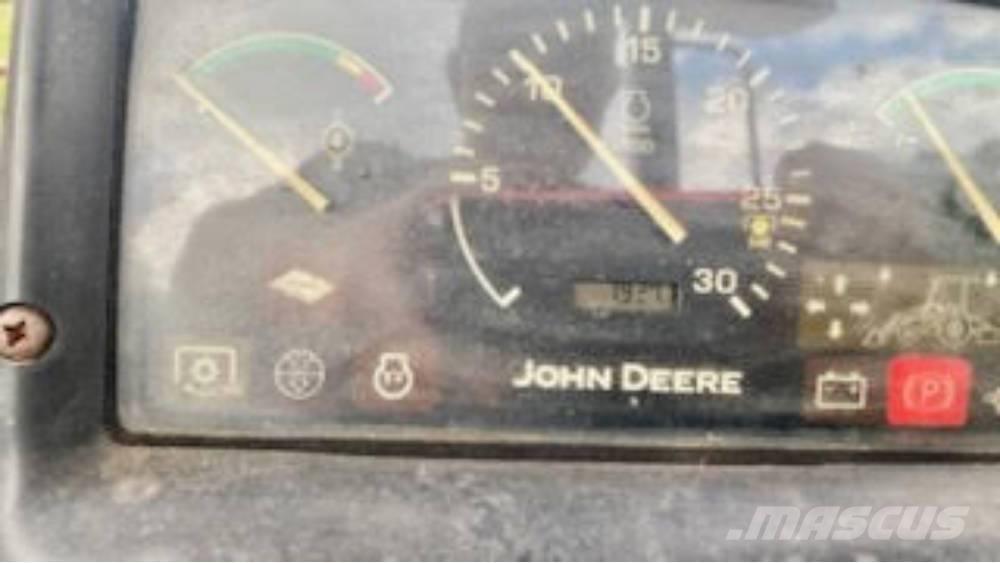 John Deere 110 Kazıcı yükleyiciler - beko loder