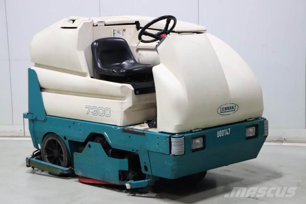 Tennant 7300E Cadde süpürücüler