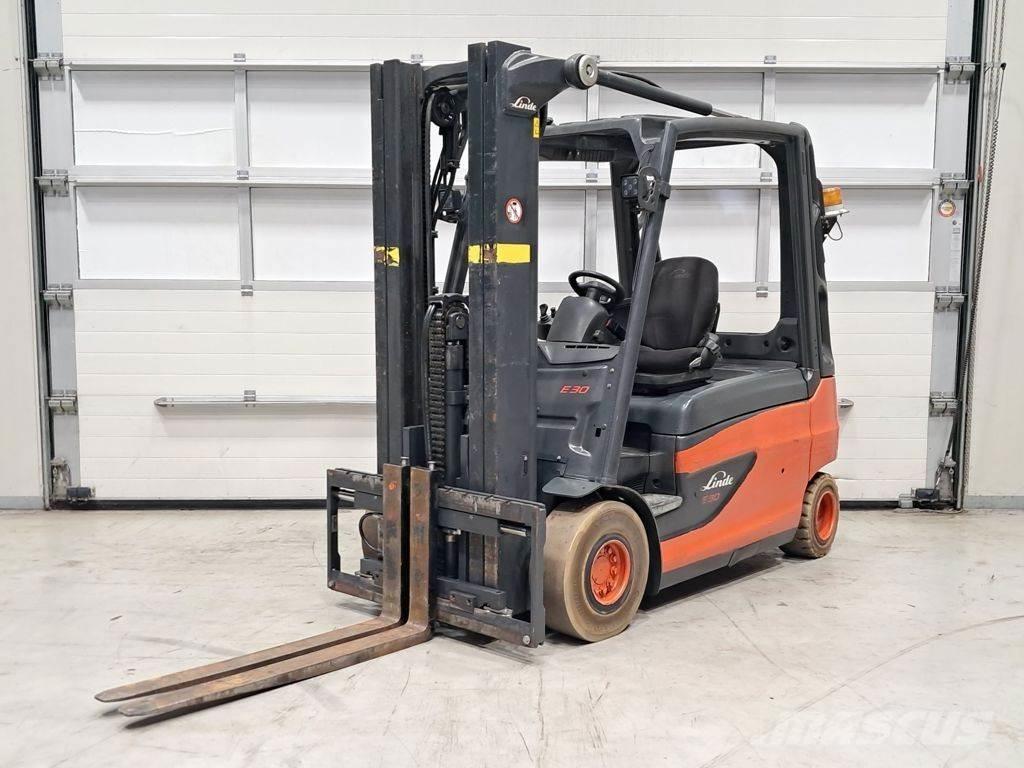 Linde E30L-01 Elektrikli forkliftler