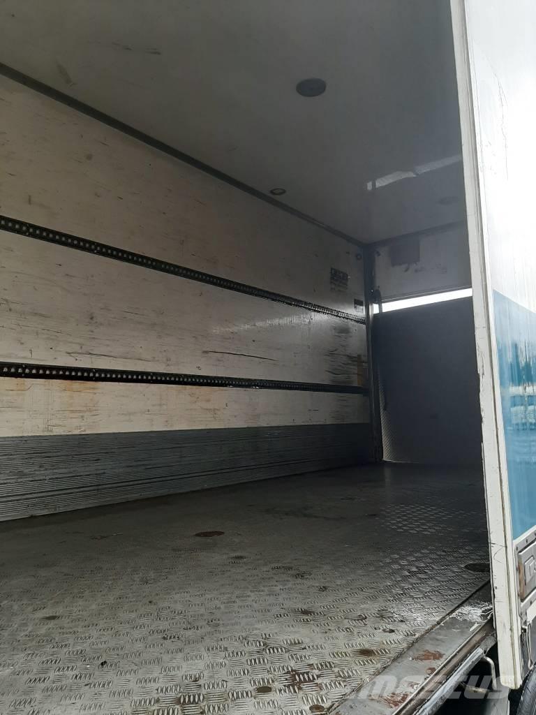 Volvo FE 320 Frigofrik kamyonlar