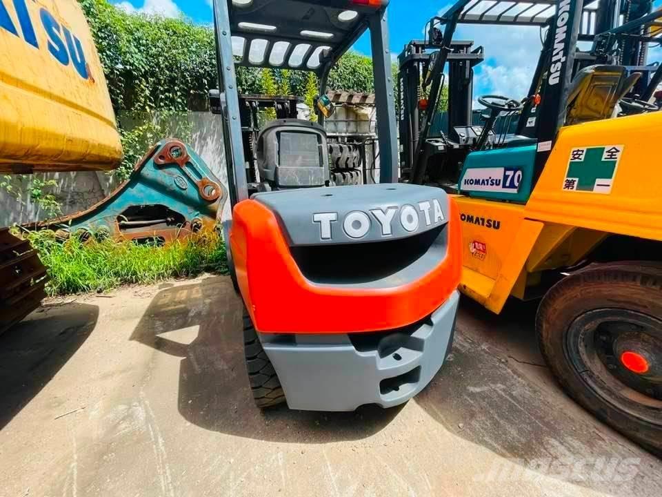 Toyota FB30-7 Elektrikli forkliftler