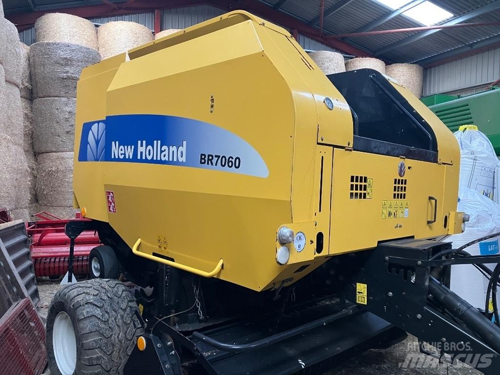 New Holland BR 7060 Rulo balya makinalari