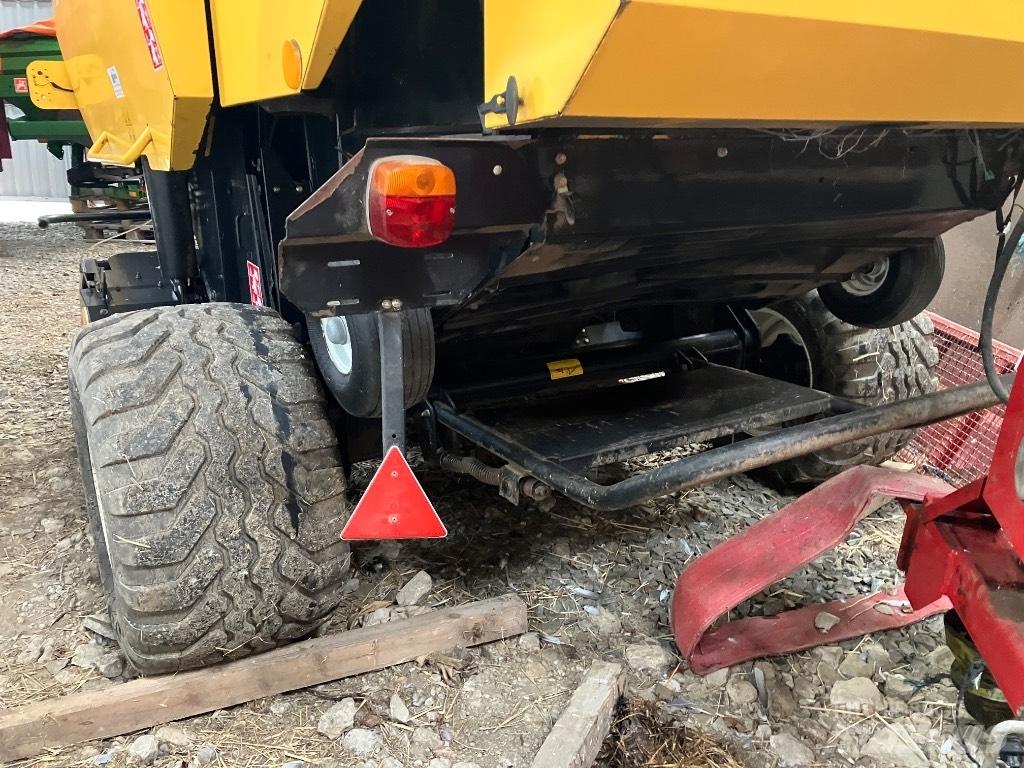 New Holland BR 7060 Rulo balya makinalari