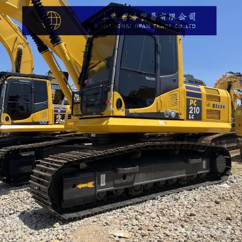 Komatsu PC 210 Paletli ekskavatörler